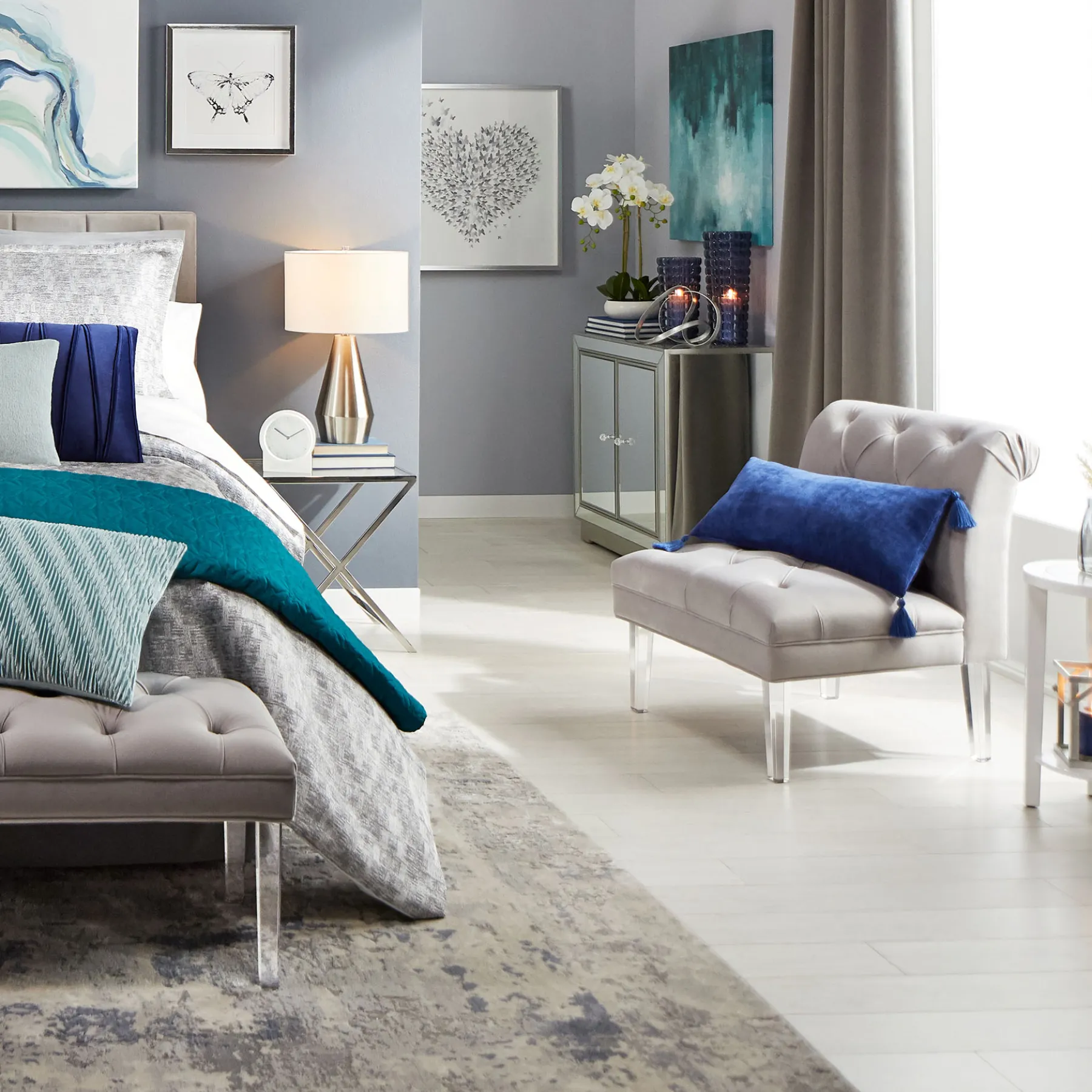 * Laila Ali Grey Tufted Accent Chair With Clear Acrylic Legs Outlet< Accent Chairs