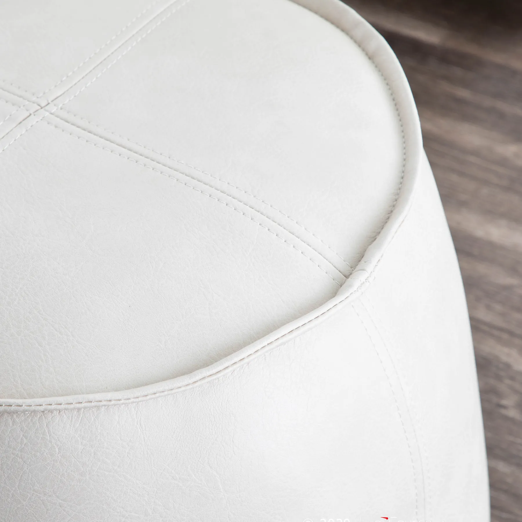 * Rowan Ottoman Cream Gift Selection< Ottomans & Poufs